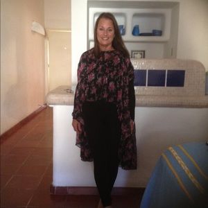 Beautiful designer print sheet caplet